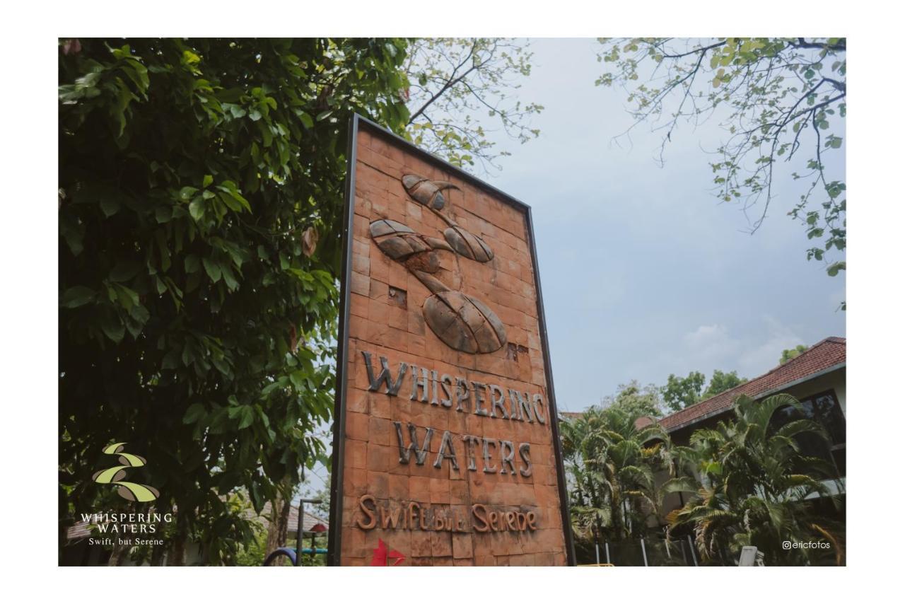 Whispering Waters Hotel Malayattur Exterior photo